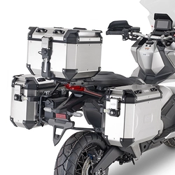 Stelaż boczny Kappa KLO1188CAM na motocyklu